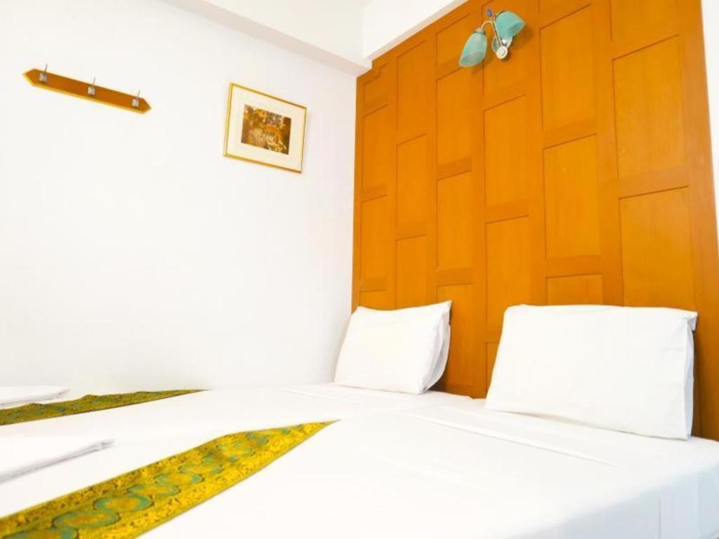 New Siam Guest House Bangkok Exterior photo